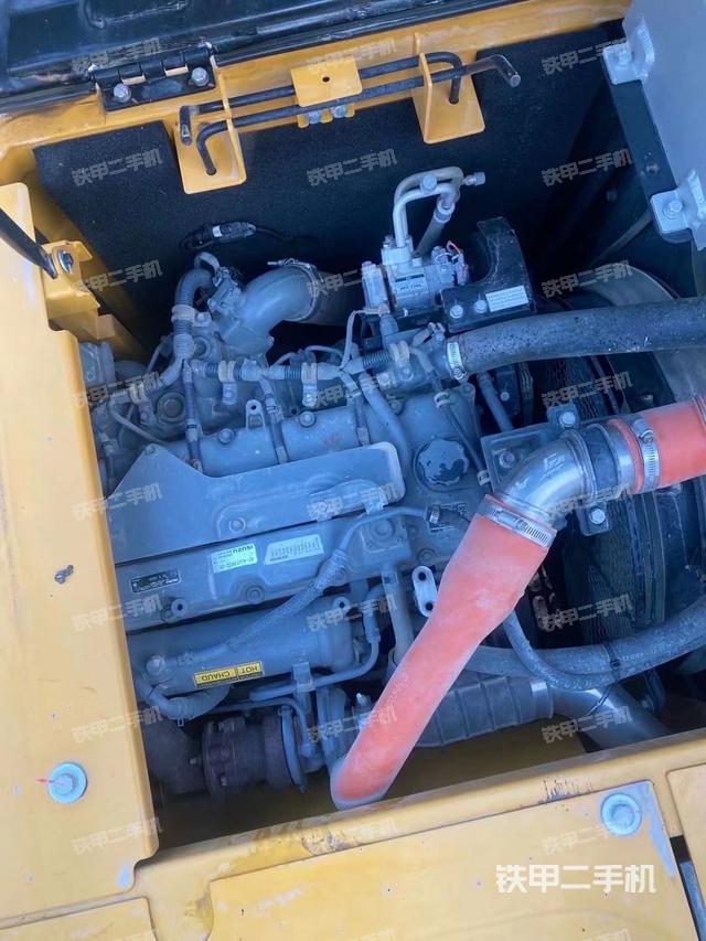 发动机整体俯视（整机外观）