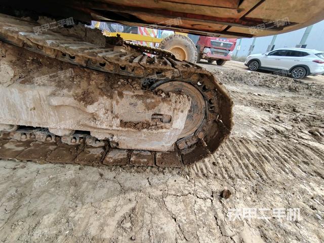 左驱动轮（行走机构）