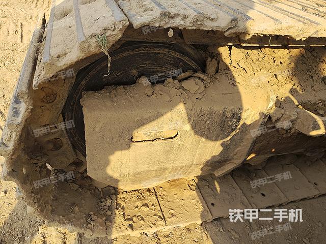 单侧履带整体（整机外观）