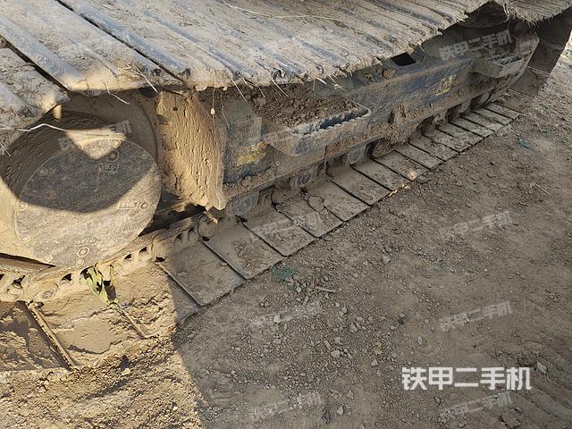 单侧履带整体（整机外观）