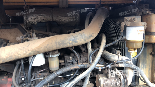 发动机整体俯视（整机外观）