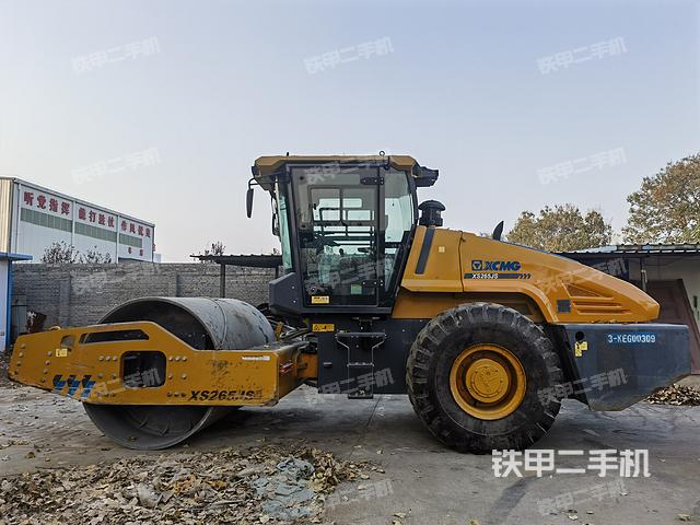 整机右侧（设备外观及核心部件）