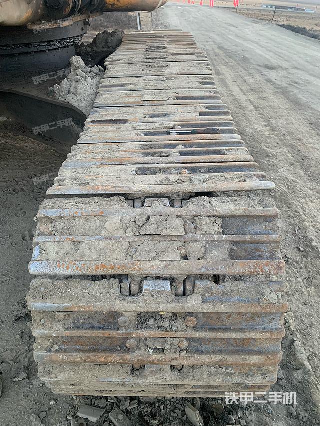 单侧履带整体（整机外观）