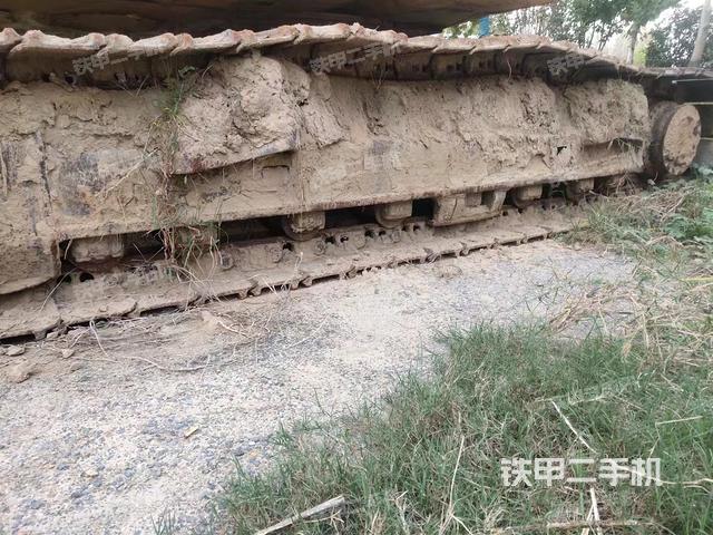 单侧履带整体（整机外观）