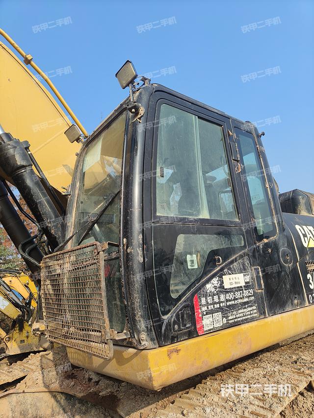 驾驶室整体（整机外观）