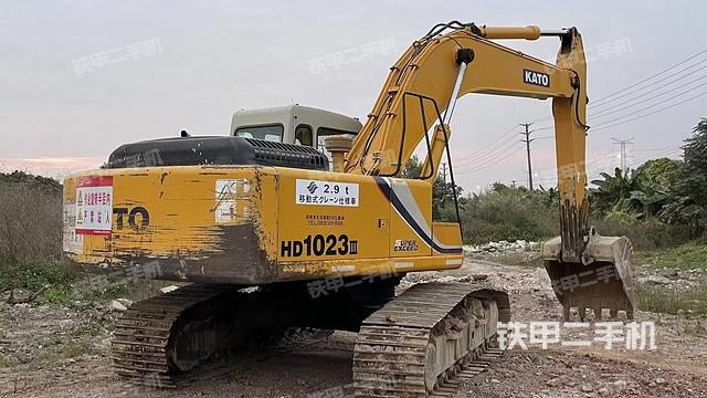 加藤HD1023III挖掘機(jī)