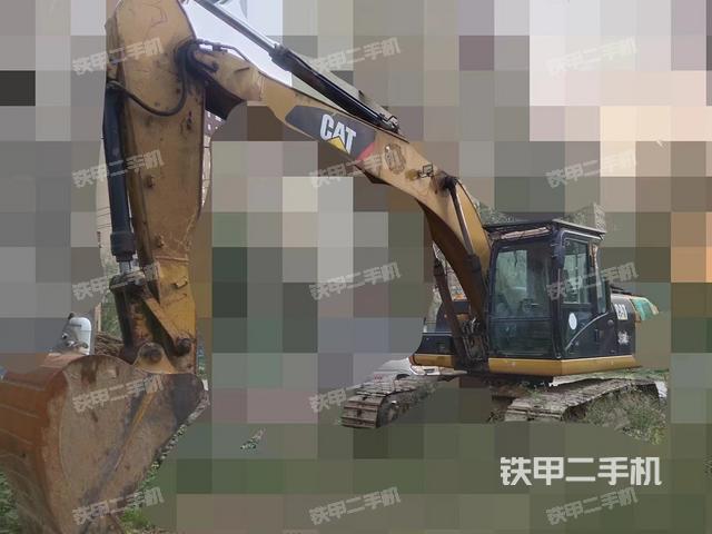 卡特彼勒323D2L挖掘機