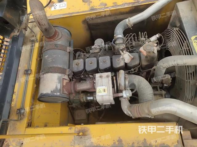 发动机整体俯视（整机外观）