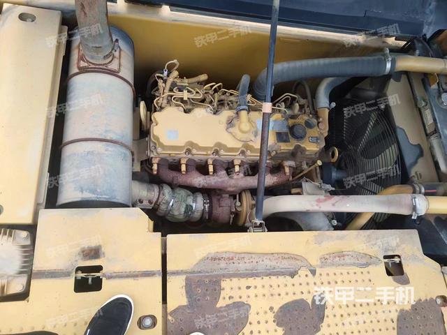 发动机整体俯视（整机外观）