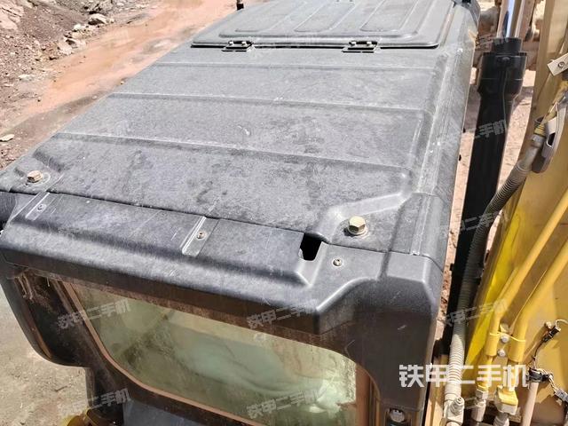 驾驶室顶部俯视（上车部件）