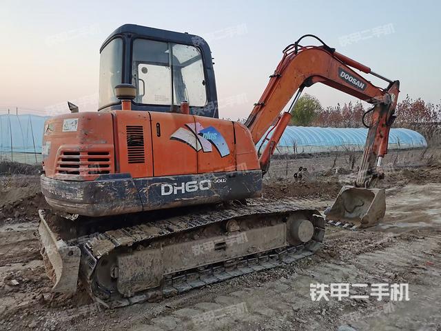 整机右后45°（整机外观）