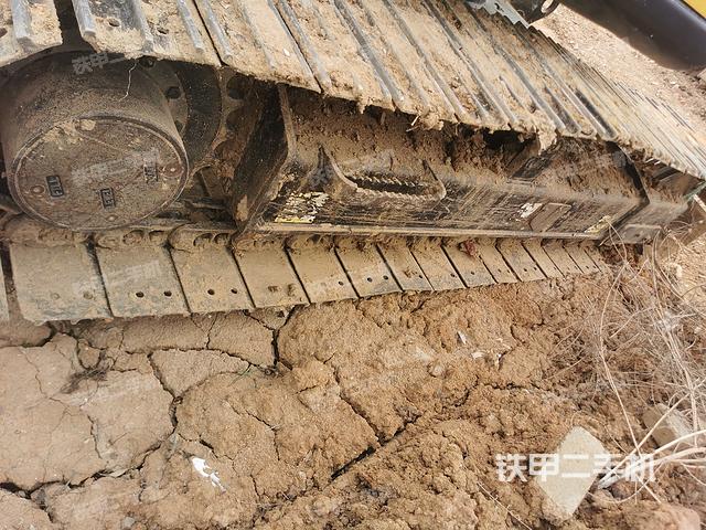 单侧履带整体（整机外观）