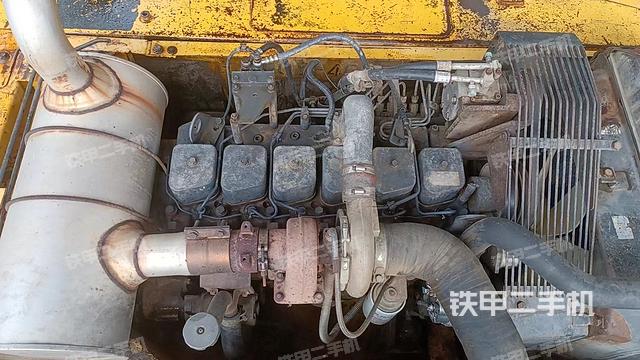 发动机整体俯视（整机外观）