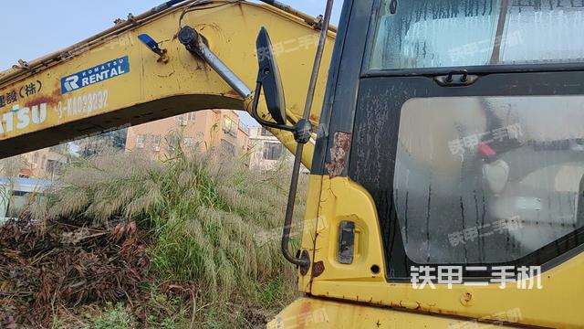 驾驶室整体（整机外观）