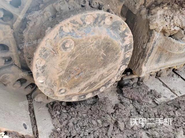 左驱动轮（行走机构）