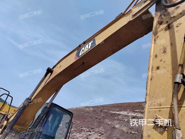 大臂整体 右侧（工作和回转装置）