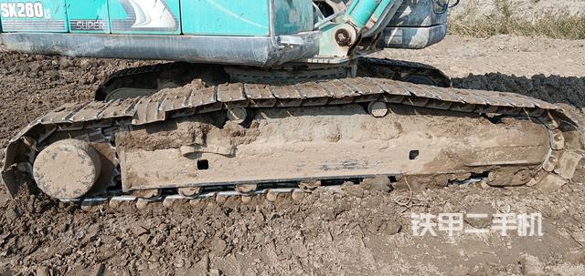 单侧履带整体（整机外观）