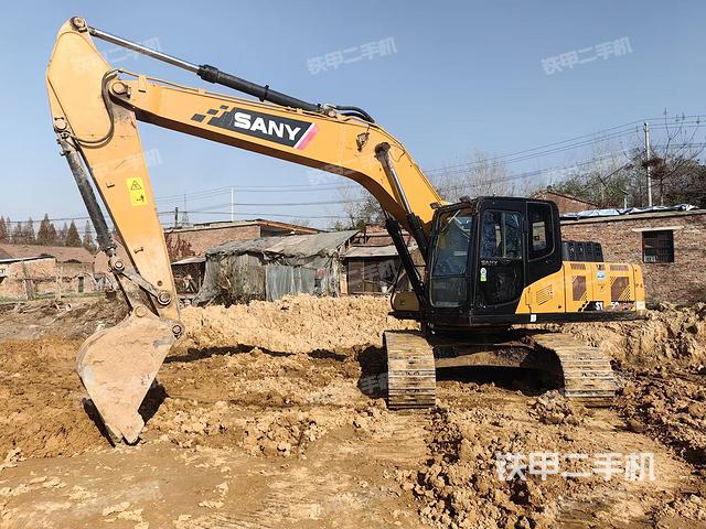 三一重工SY205C挖掘機(jī)
