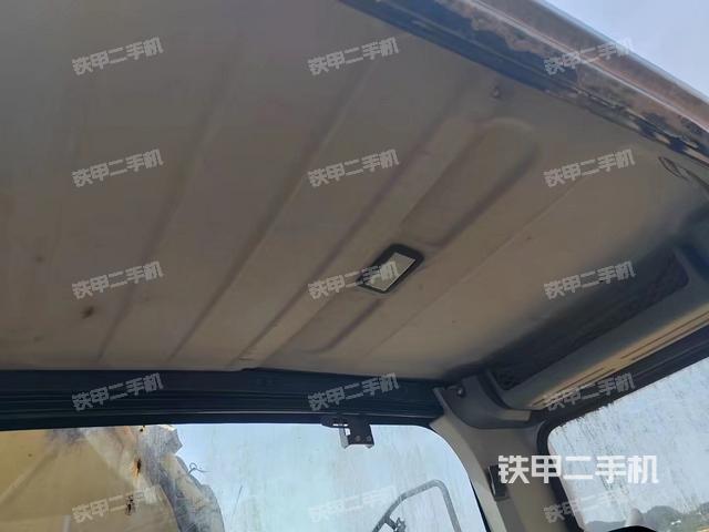 顶棚整体（驾驶室部分）