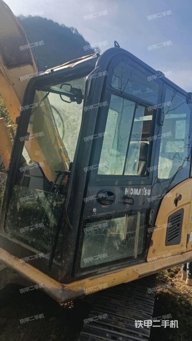 小松PC70-8挖掘机