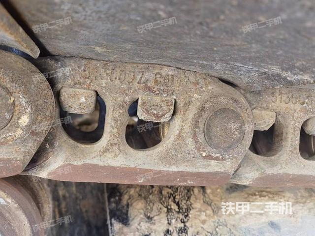 单侧履带整体（整机外观）