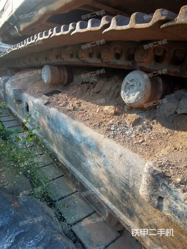 单侧履带整体（整机外观）