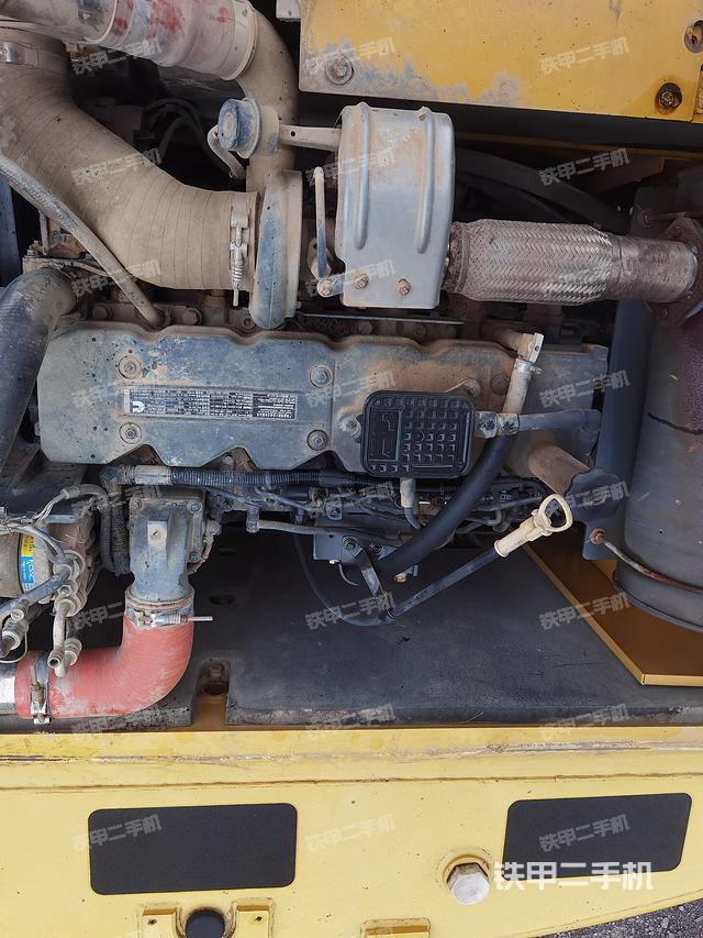 发动机整体俯视（整机外观）