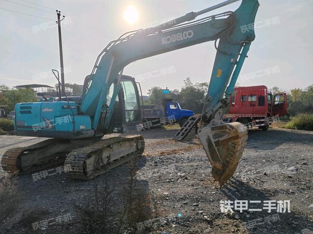 右后45(整机外观) 右后45(整机外观)