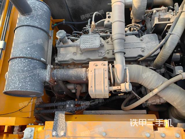 发动机整体俯视（整机外观）