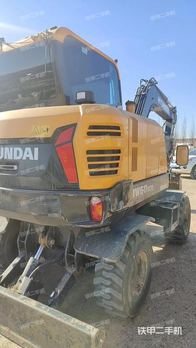 整机右后45°（整机外观）