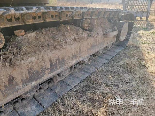 单侧履带整体（整机外观）