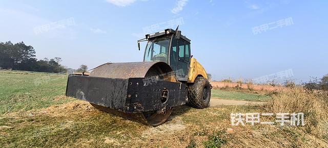 洛阳路通LT220B压路机