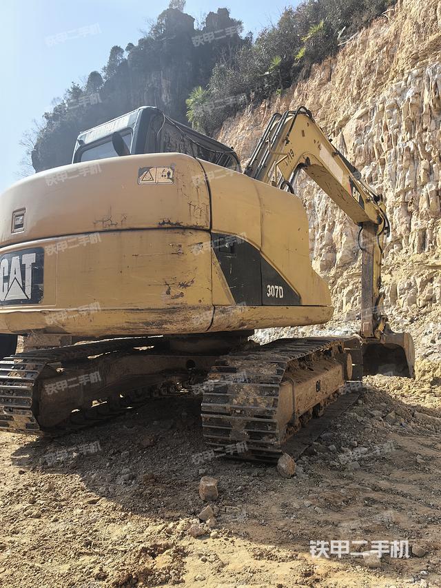 整机右后45°(整机外观) 整机右后45°(整机外观)