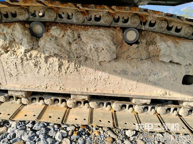 右导向轮(行走机构) 右导向轮(行走机构)