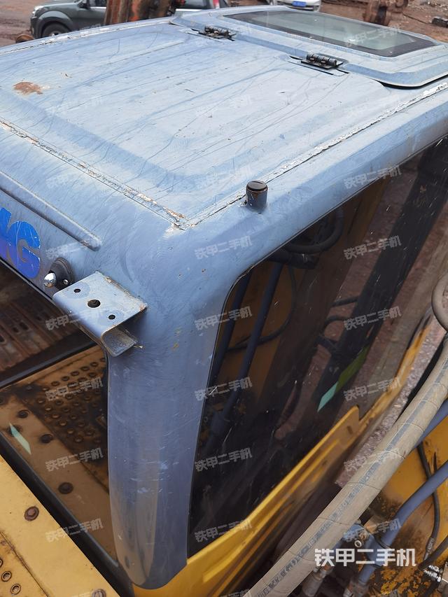 驾驶室顶部（整机外观）