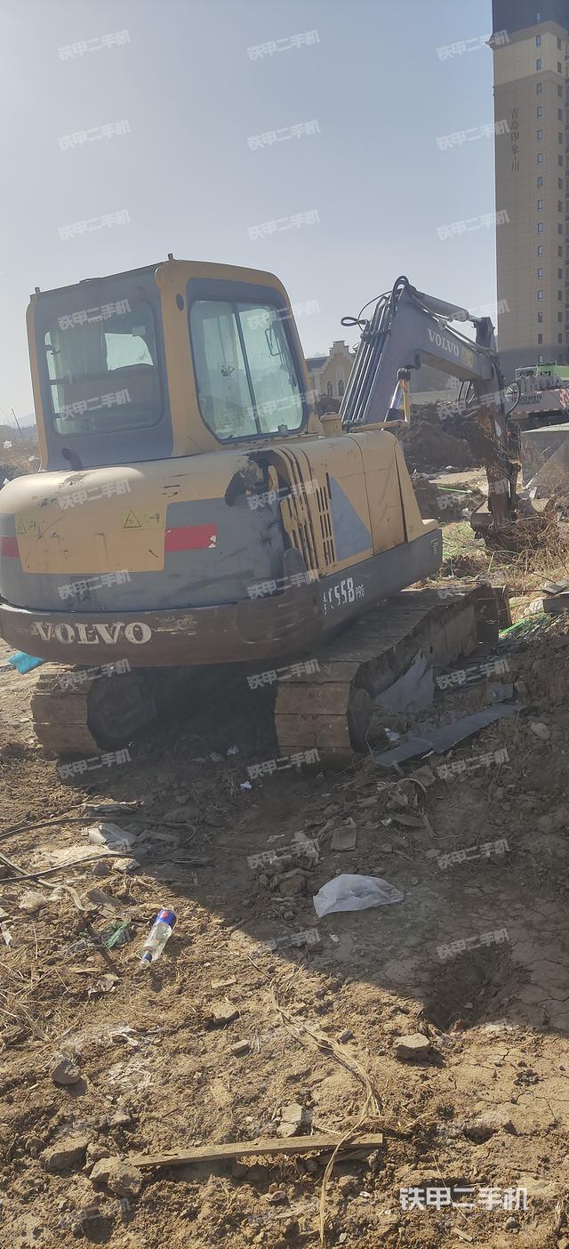 整机右后45°(整机外观) 整机右后45°(整机外观)