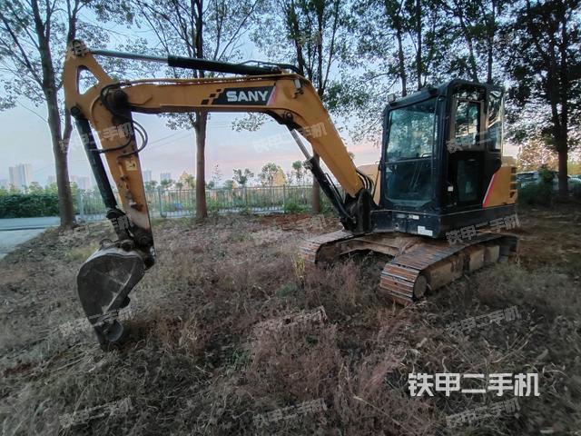 三一重工SY55C挖掘机