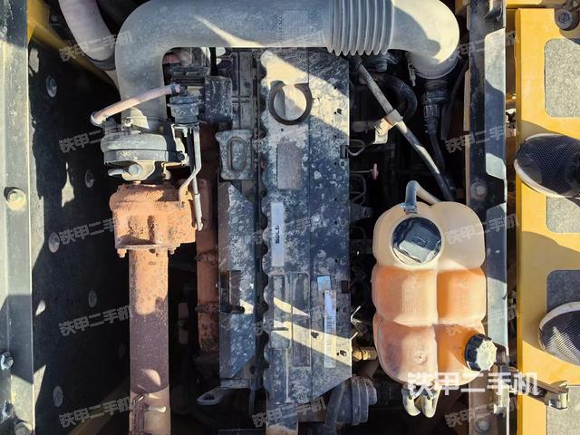 发动机整体俯视（整机外观）