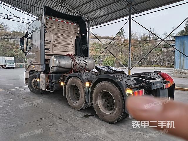 整机左侧(设备外观及核心部件) 整机左侧(设备外观及核心部件)