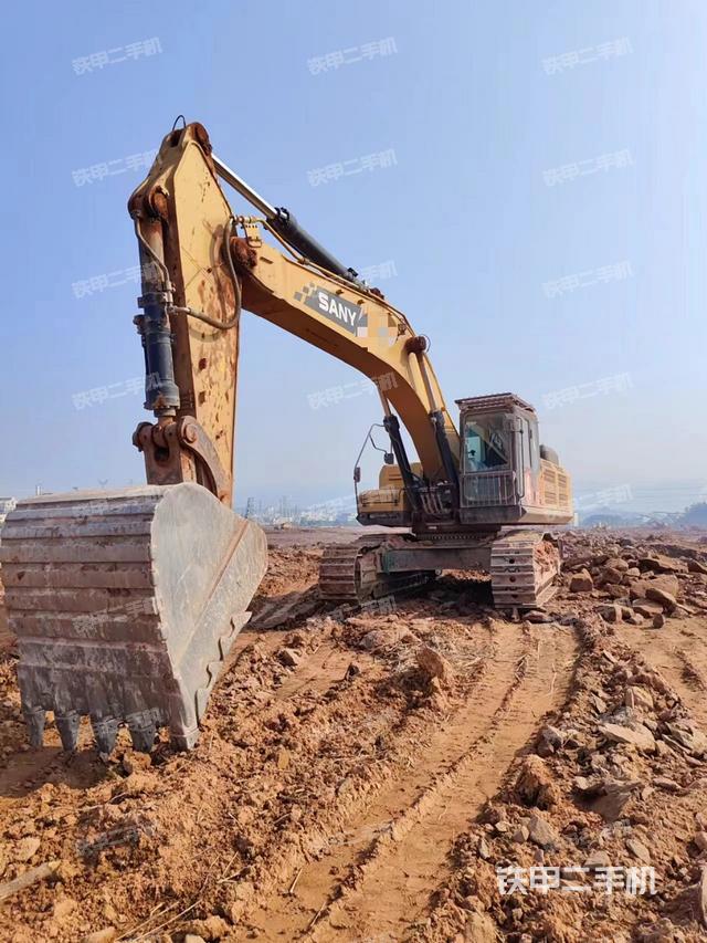 三一重工SY485H挖掘機(jī)