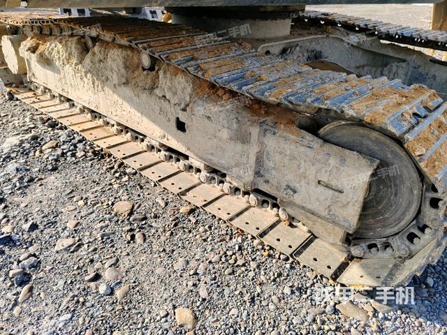 右侧行走马达盖板(行走机构) 右侧行走马达盖板(行走机构)