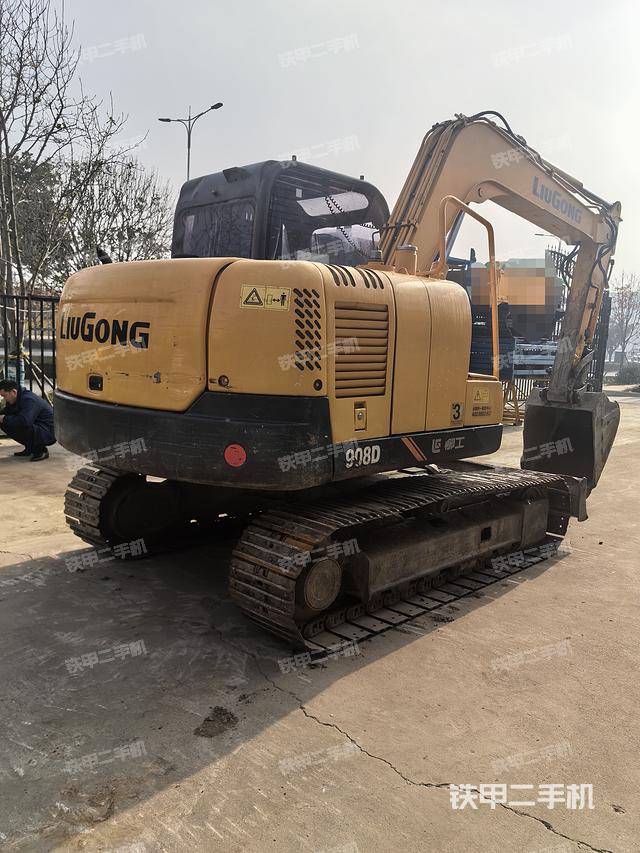 整机右后45°(整机外观) 整机右后45°(整机外观)