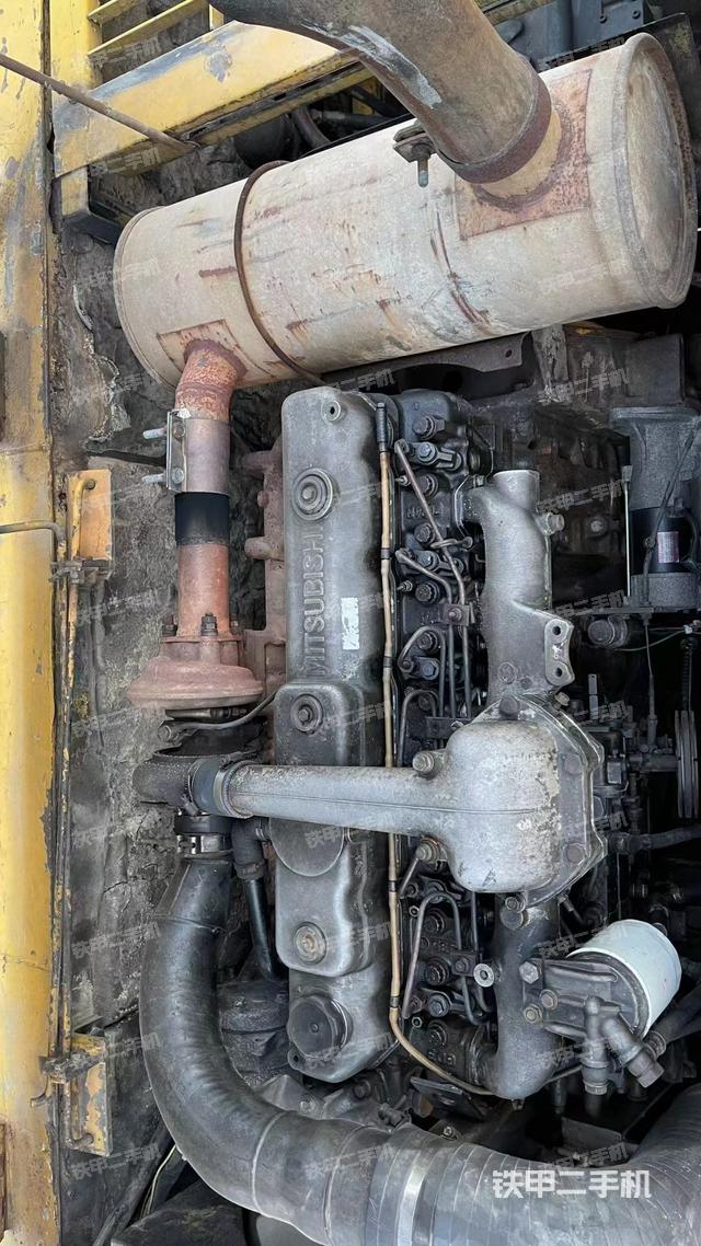 发动机整体俯视(整机外观) 发动机整体俯视(整机外观)