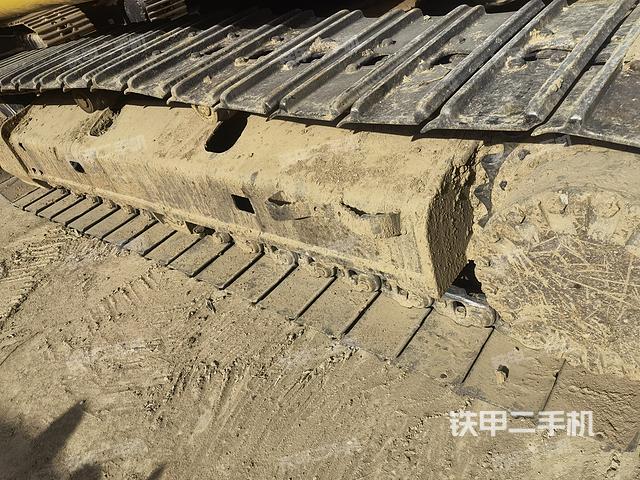 单侧履带整体（整机外观）