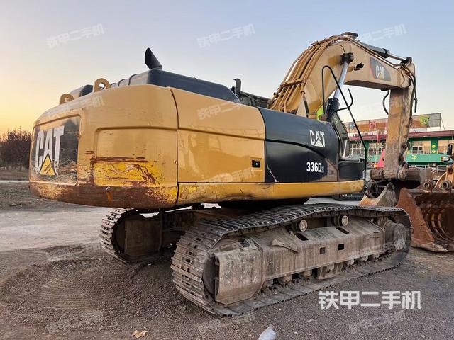 整机右后45°（整机外观）