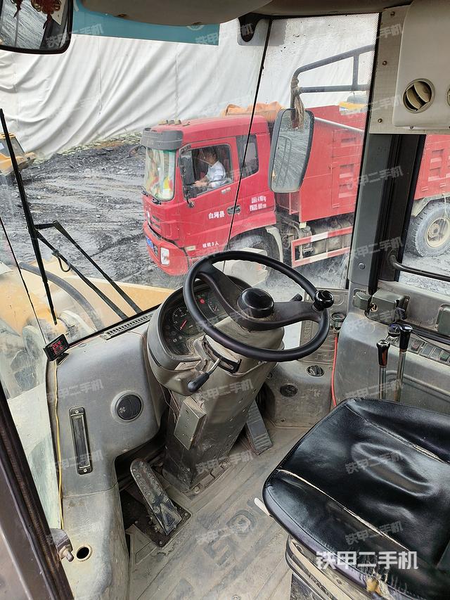 驾驶室工作台（整机外观及大件）