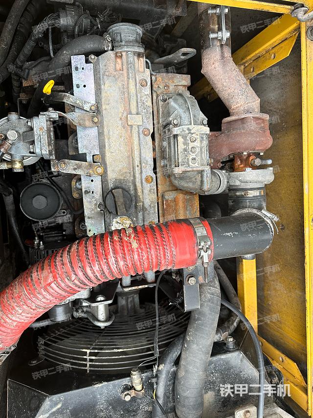 发动机整体俯视（整机外观）