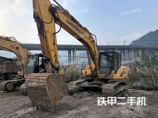 重庆龙工LG6240D挖掘机实拍图片