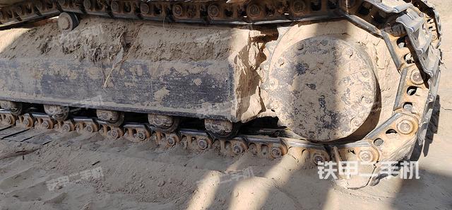 单侧履带整体（整机外观）