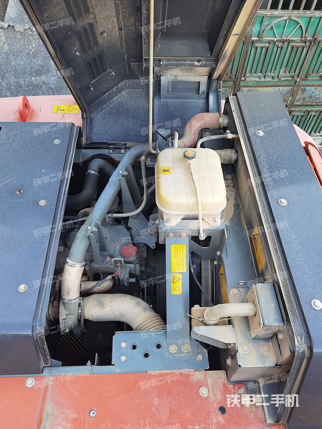 发动机整体俯视（整机外观）